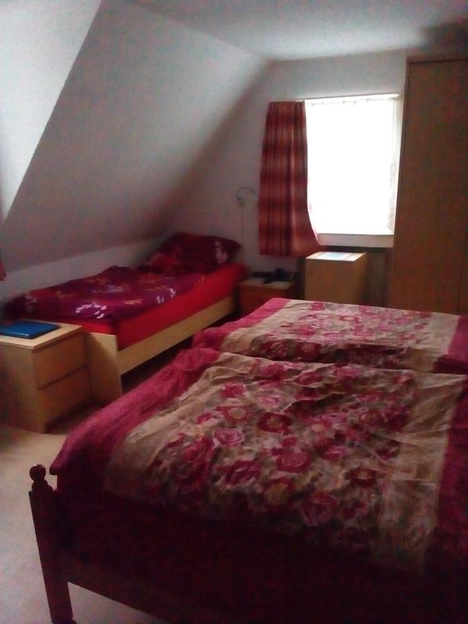 Monteurhotel Garni Alter Olper Hof 린들라 외부 사진