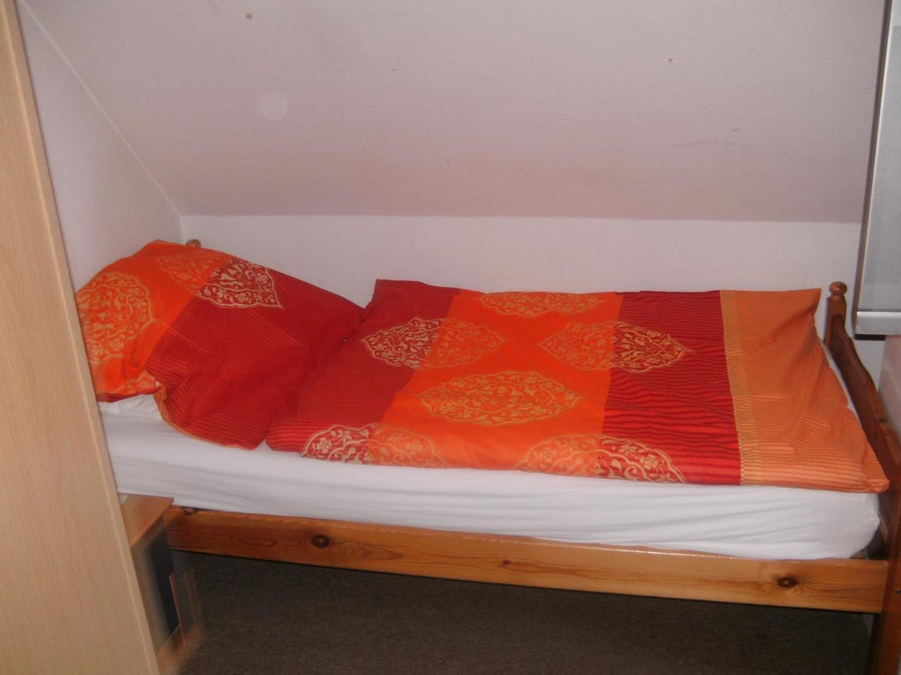 Monteurhotel Garni Alter Olper Hof 린들라 외부 사진