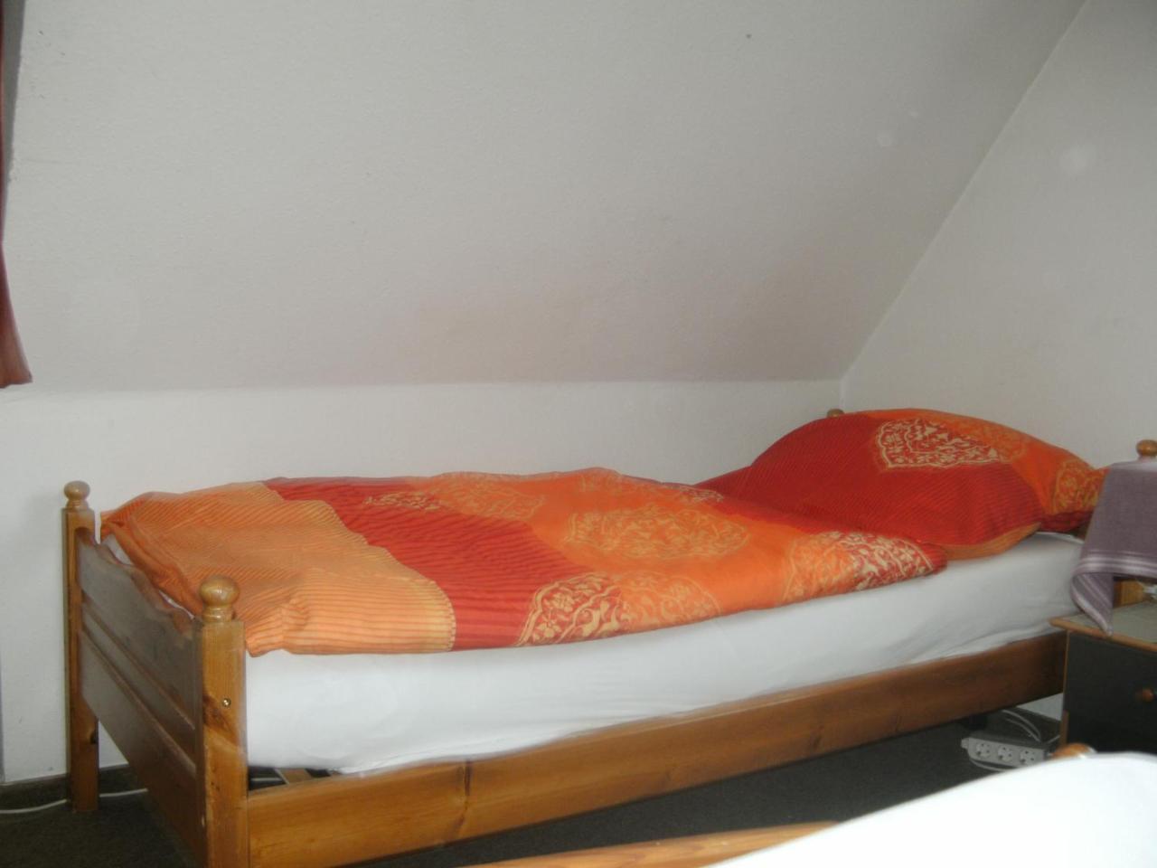 Monteurhotel Garni Alter Olper Hof 린들라 외부 사진